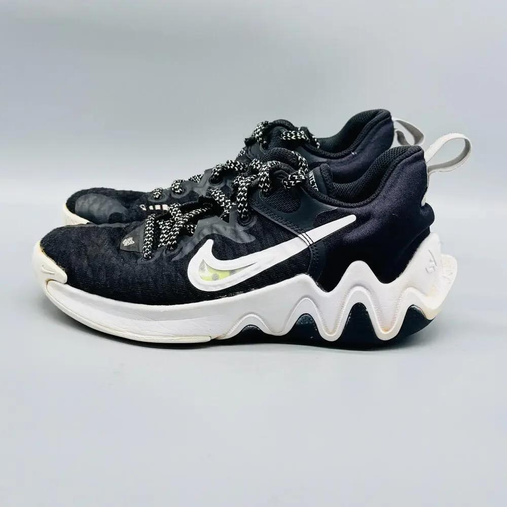 Nike Shoes Kids Boys 4 Black White Giannis Immortality Basketball Sneakers